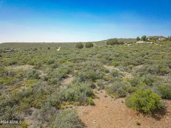 Mayer, AZ 86333,21 E Ore Sample Lane #-