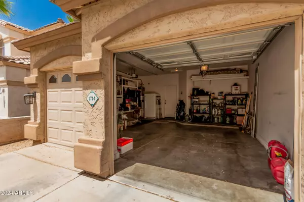 Avondale, AZ 85392,1714 N 105TH Drive