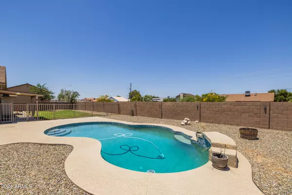 7290 W SHAW BUTTE Drive, Peoria, AZ 85345