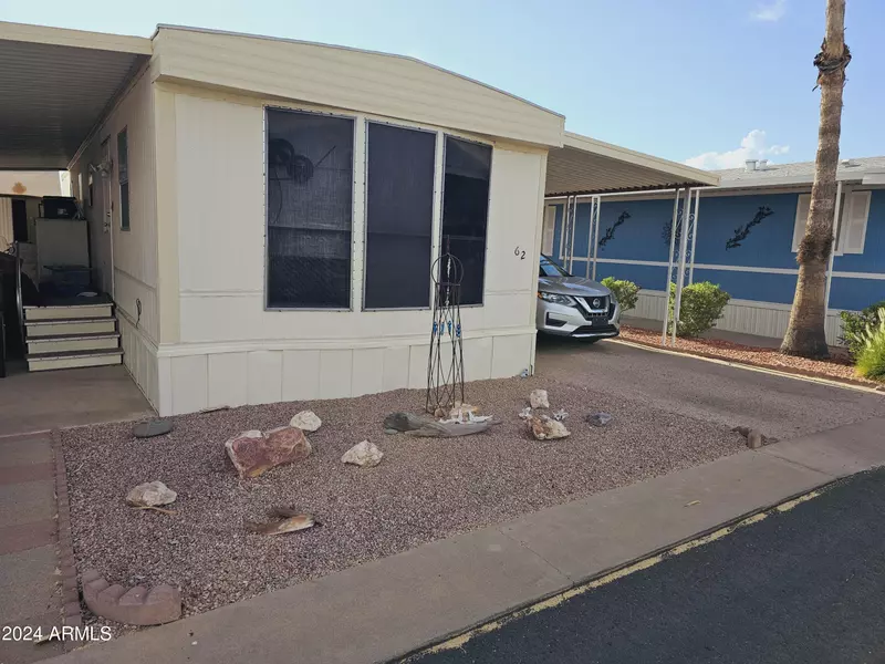 351 N MERIDIAN Road #62, Apache Junction, AZ 85120