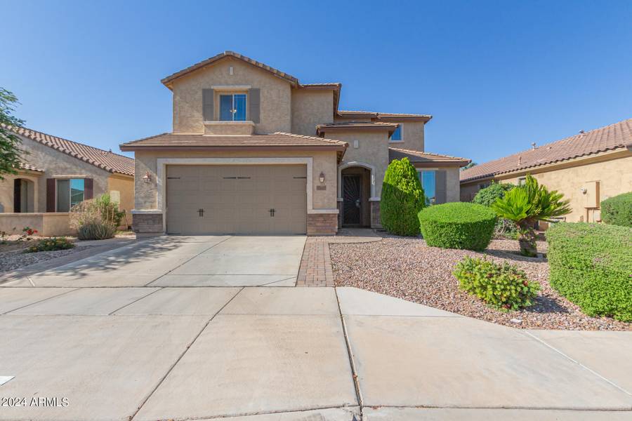 162 W ROSEMARY Drive, Chandler, AZ 85248