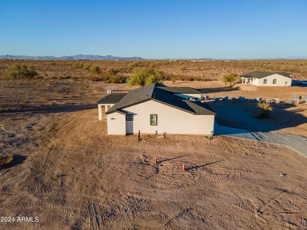 Tonopah, AZ 85354,588 N 350TH Drive