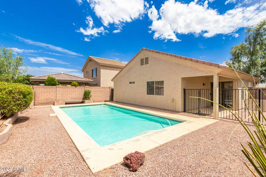 12390 W GLENROSA Avenue, Avondale, AZ 85392