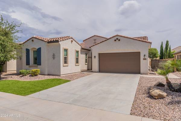 Chandler, AZ 85249,933 E Horseshoe Place