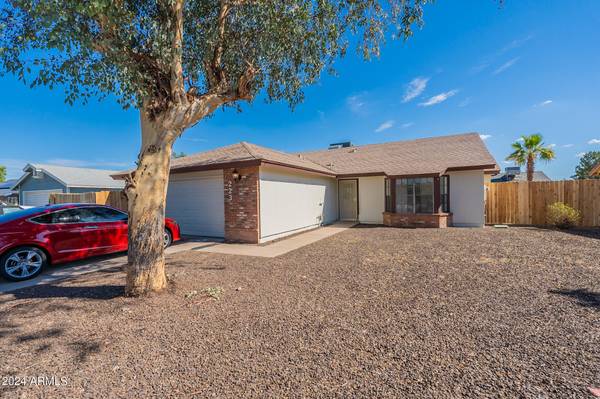 223 W HARVARD Avenue, Gilbert, AZ 85233