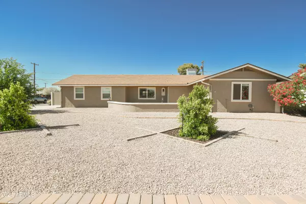 Mesa, AZ 85207,8702 E BOISE Street
