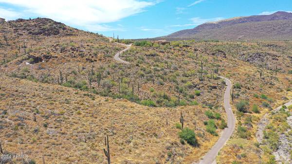 Cave Creek, AZ 85331,5180 E ROCKAWAY HILLS Drive #-