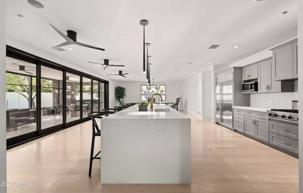 Scottsdale, AZ 85250,7501 E CHOLLA Lane