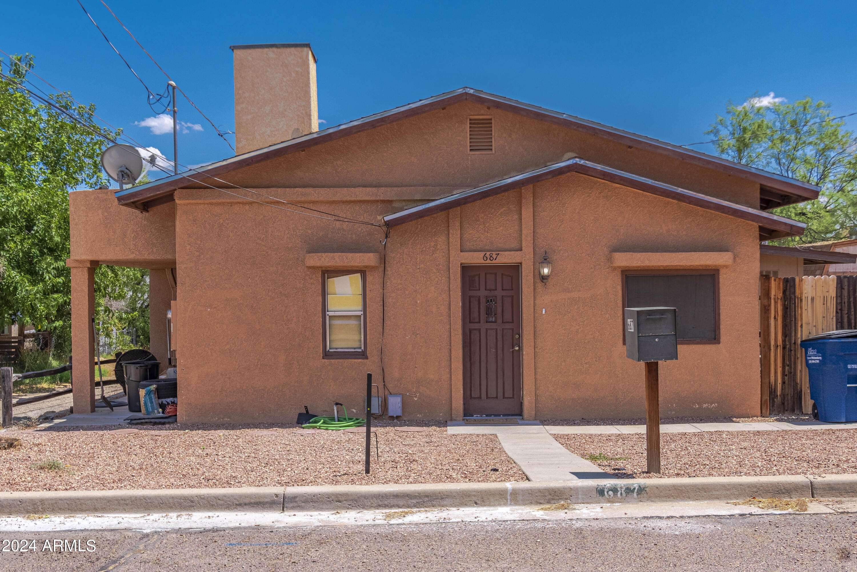 687 W Navajo Street, Wickenburg, AZ 85390