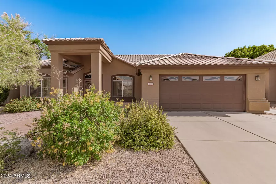 847 W HORSESHOE Avenue, Gilbert, AZ 85233