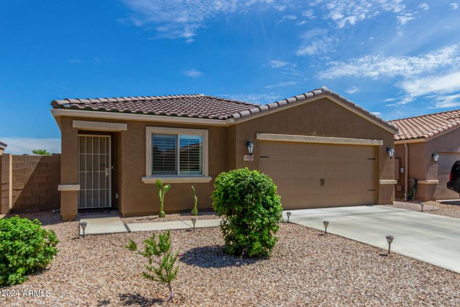 13225 E ASTER Lane, Florence, AZ 85132