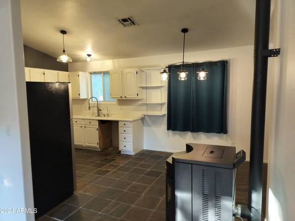 Payson, AZ 85541,303 S Meadow Street