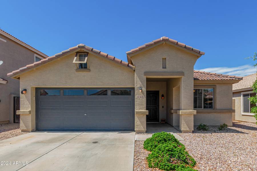 3658 W GOLDMINE MOUNTAIN Drive, San Tan Valley, AZ 85144