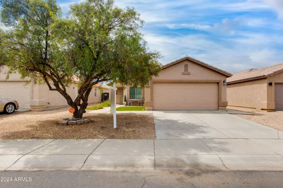 15039 W Kings Drive, Surprise, AZ 85374