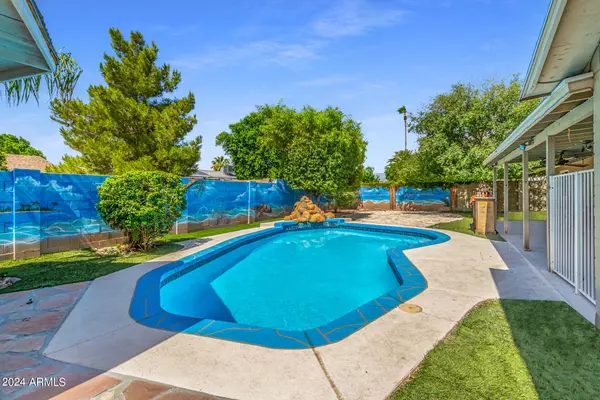 Glendale, AZ 85308,4020 W ANDERSON Drive