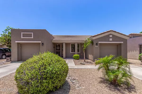 6719 E RED HAWK Street, Mesa, AZ 85215
