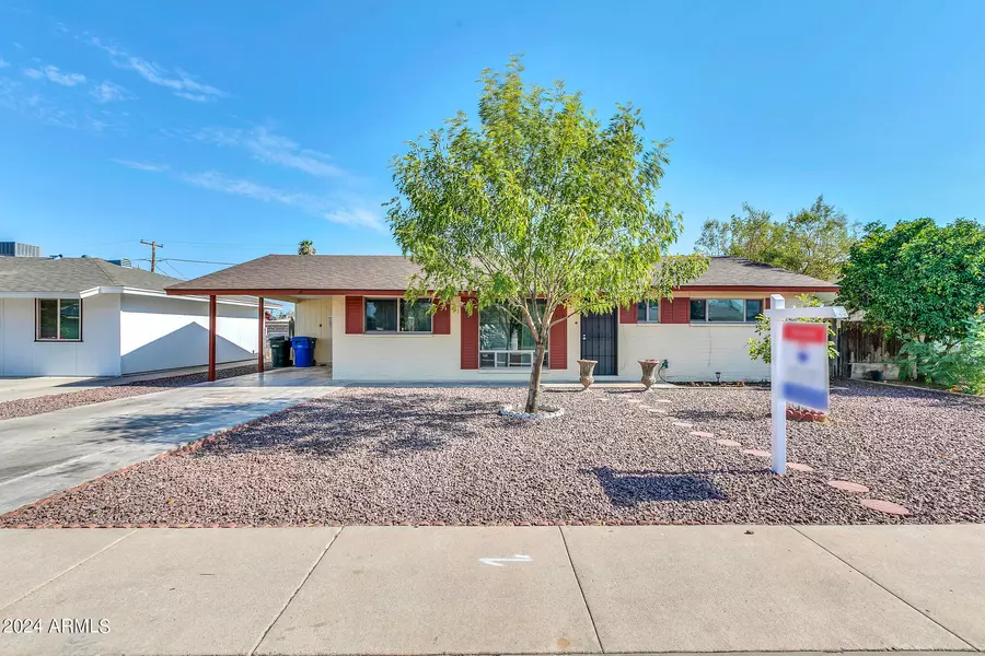 1317 E VINE Avenue, Mesa, AZ 85204
