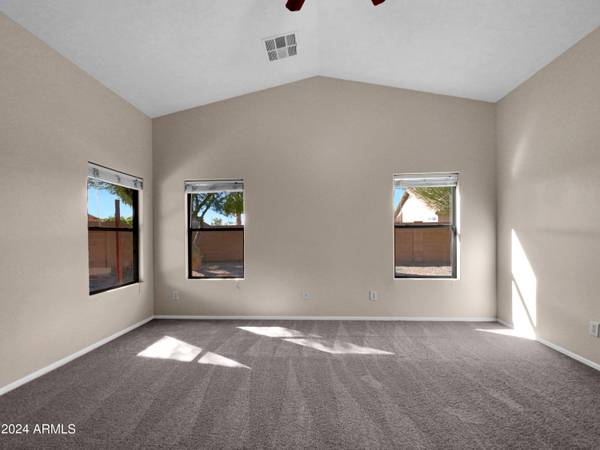 Maricopa, AZ 85138,42054 W CHEYENNE Drive