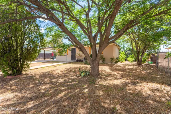 313 3RD Street, Huachuca City, AZ 85616