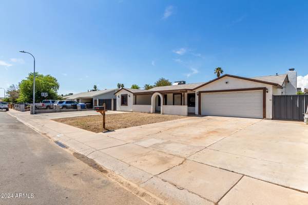 Phoenix, AZ 85035,6330 W CYPRESS Street