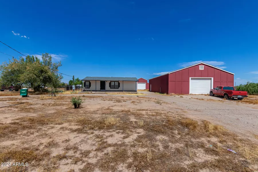 32093 N TABER Trail, San Tan Valley, AZ 85143