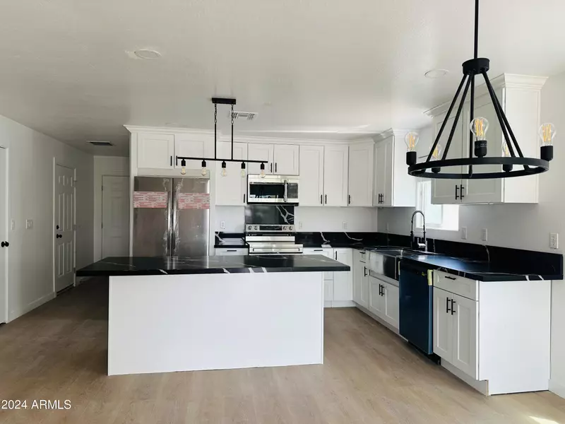 10917 W Mohave Street, Avondale, AZ 85323