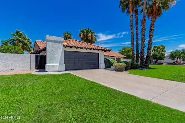Phoenix, AZ 85032,4344 E BECK Lane