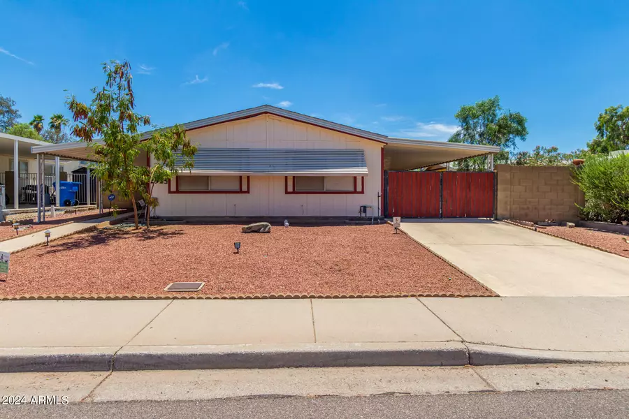 2925 E SEQUOIA Drive, Phoenix, AZ 85050