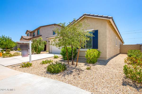 Tolleson, AZ 85353,11227 W MOBILE Lane