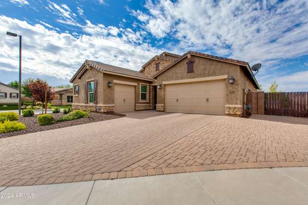 Peoria, AZ 85383,26158 N 96TH Drive