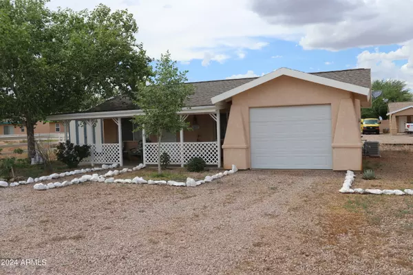 Pearce, AZ 85625,1317 E JUSTIN Street