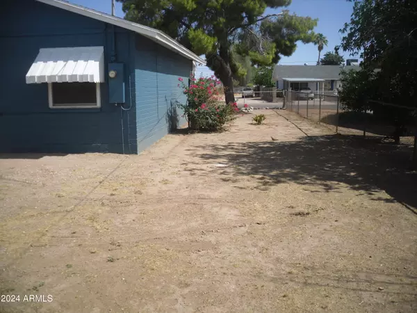 Coolidge, AZ 85128,875 W DOUGLAS Avenue W