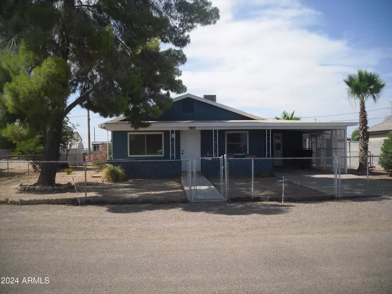 875 W DOUGLAS Avenue W, Coolidge, AZ 85128