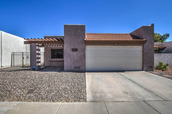 Glendale, AZ 85302,5113 W SANNA Street