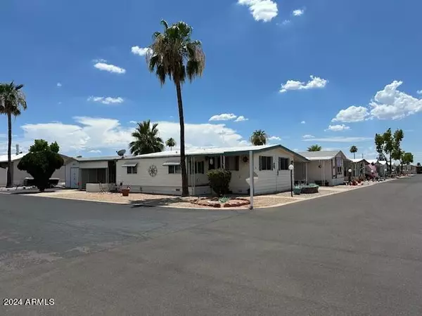 652 S Ellsworth Road #90, Mesa, AZ 85208