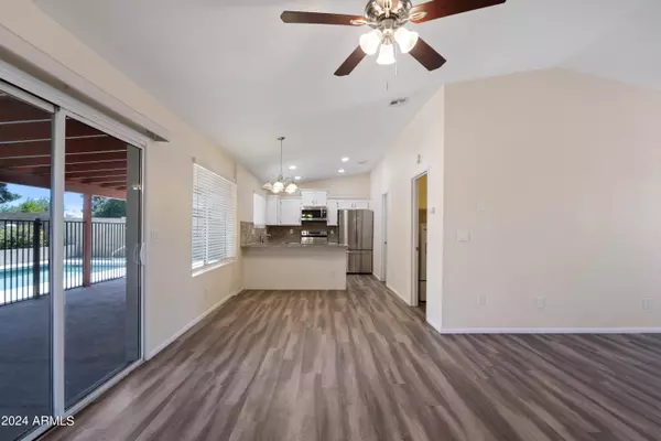 Peoria, AZ 85345,8009 W DESERT COVE Avenue