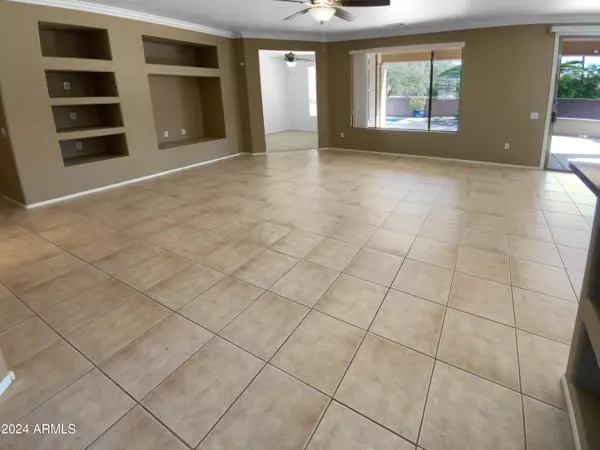 Surprise, AZ 85387,16986 W ARTESIA Drive