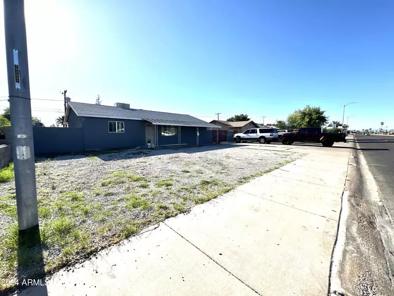 12438 N 111TH Avenue, Youngtown, AZ 85363