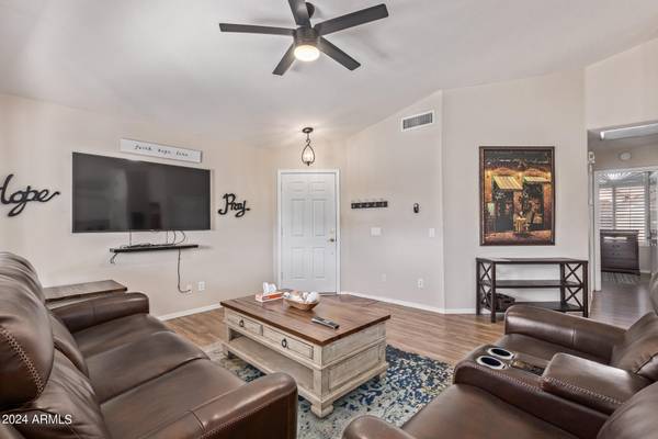 Chandler, AZ 85249,1797 E LINDRICK Drive