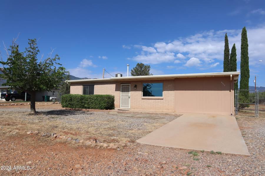 4952 S San Carlos Avenue, Sierra Vista, AZ 85650