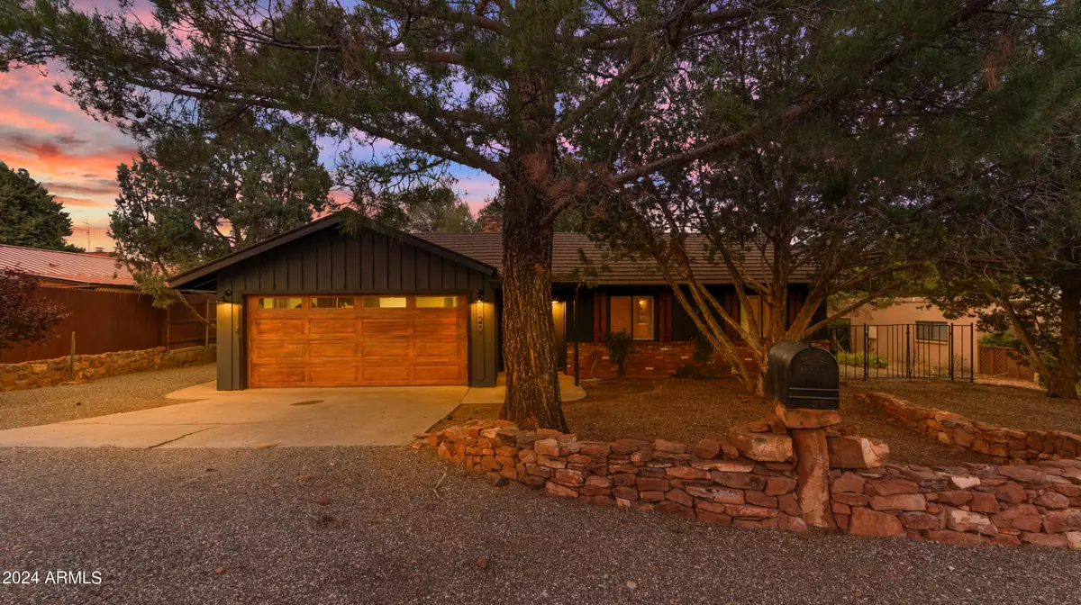 Sedona, AZ 86336,120 STUTZ BEARCAT Drive