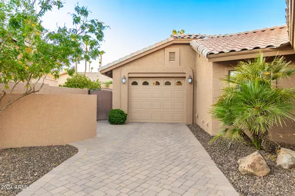 Phoenix, AZ 85048,1538 E AMBER RIDGE Way