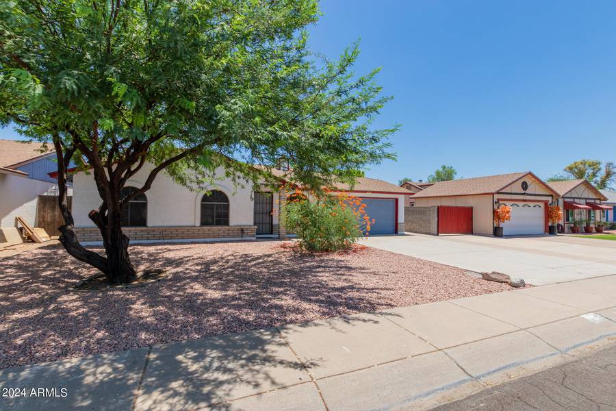 1463 E CARSON Road, Phoenix, AZ 85042