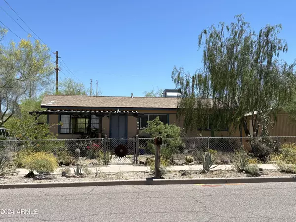 401 W LA MINA Avenue, Ajo, AZ 85321