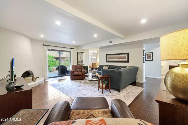 Carefree, AZ 85377,7438 E Hum Road #105
