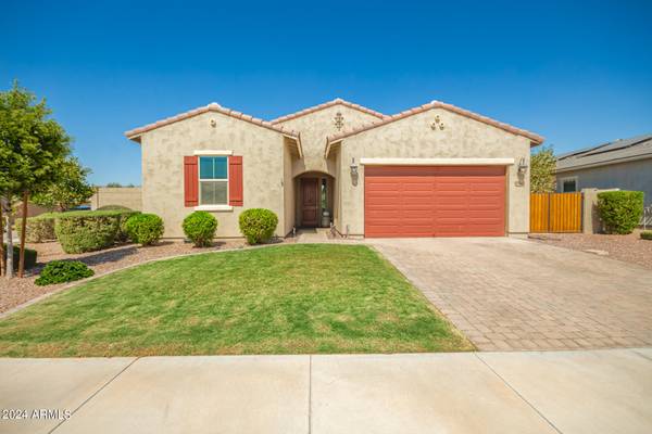 17966 W HIGHLAND Avenue, Goodyear, AZ 85395