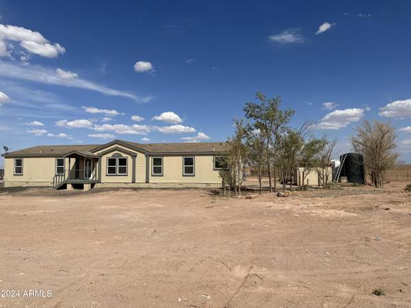 Winslow, AZ 86047,44246 RANCH LAND Road