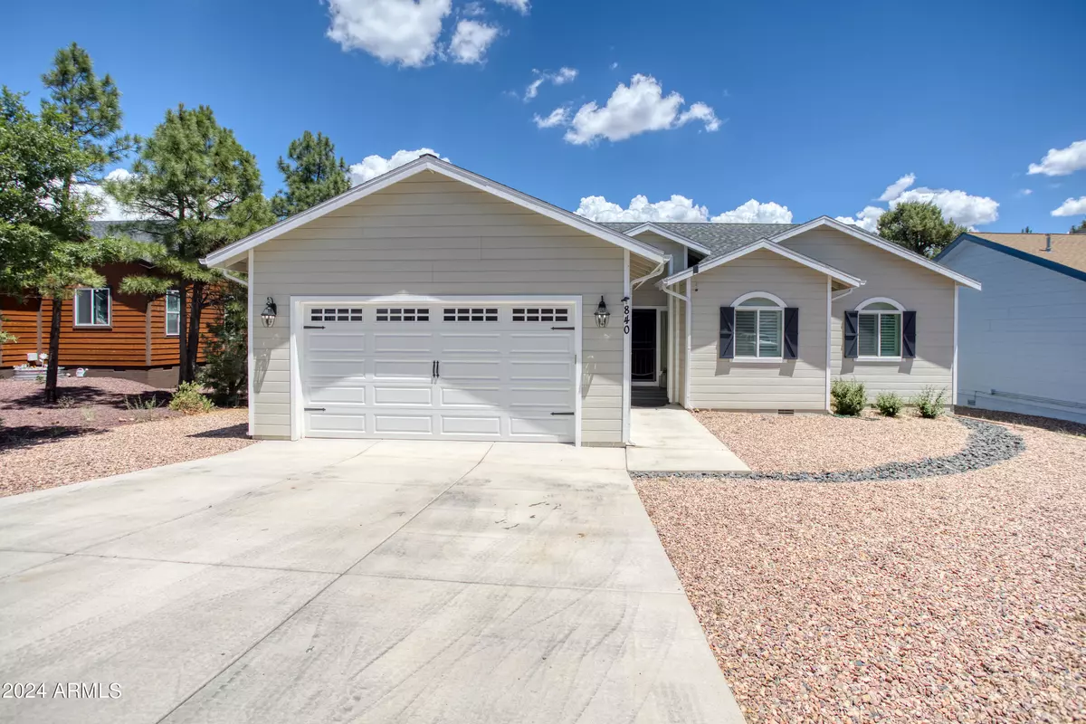 Show Low, AZ 85901,840 E BLACK BEAR Lane