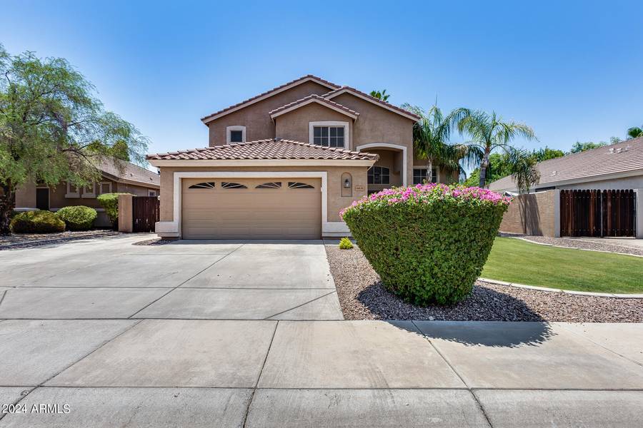 6831 W AURORA Drive, Glendale, AZ 85308