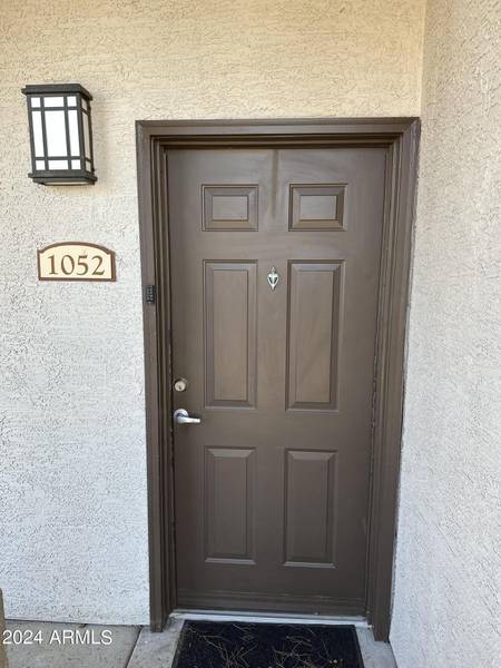 1941 S PIERPONT Drive #1052, Mesa, AZ 85206